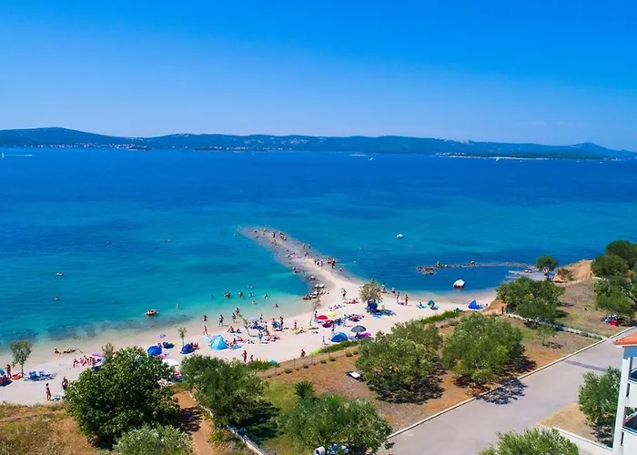 Zara * 비오그라드나모루